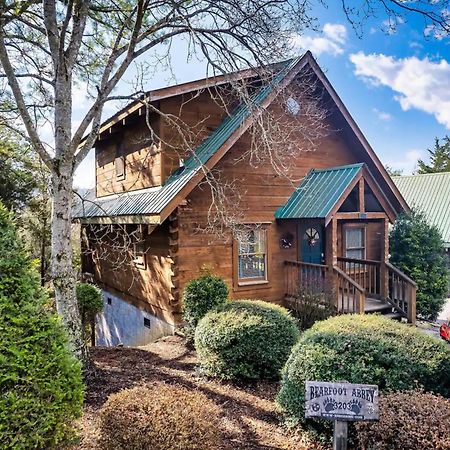 Views 1Br15Bath Pet-Friendly With Hot Tub & Bbq Pigeon Forge Exteriör bild